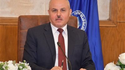 مجلس الدراسات العليا بجامعة قناة السويس يبحث استعدادات العام الجامعي الجديد