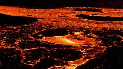 لغز كيميائي في أعماق الجليد يشعل جدلًا علميًا واسعًا