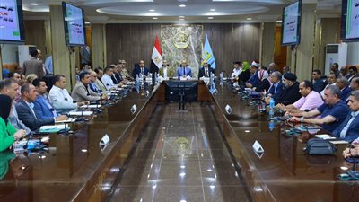 محافظ كفرالشيخ يعلن نتائج التقييم الشهري لمستوى أداء المراكز والمدن