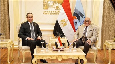 الرعاية الصحية والعربية للتصنيع يبحثان تعزيز التعاون المشترك والتكامل الوطني في الصناعات والتكنولوجيا الطبية
