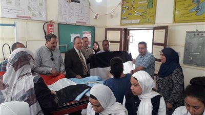 وكيل تعليم أسيوط يعلن تفعيل مبادرة مدارس منتجة لخدمة سوق العمل