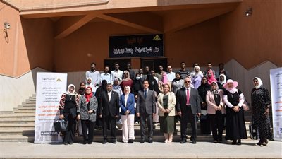 رئيس جامعة بنها يلتقي الطلاب الوافدين لمتابعة اوضاعهم داخل الجامعة 