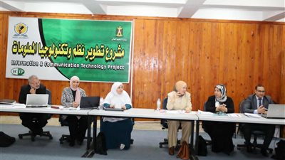 رئيس جامعة المنيا يستقبل وفد لجان التقييم الخارجي لجائزة مصر للتميز الحكومي