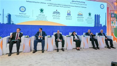 السلامة علي الطرق وحماية خطوط البترول والغاز.. اهم الموضوعات التي ناقشها يوم السلامة بالقطاع