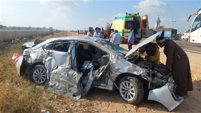 انقلاب سيارة يحول الرحلة لفاجعة.. الطريق الصحراوي يشهد مأساة حادث الزعفرانة