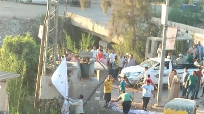 مصرع شاب صعقًا بالكهرباء أثناء تعليق لافتة دعائية بالدلنجات فى البحيرة