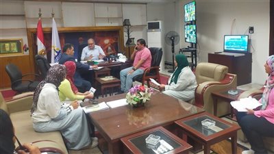 رئيس حي السلام أول يعقد اجتماعًا موسعًا لبحث ملفات التصالح والتقنين