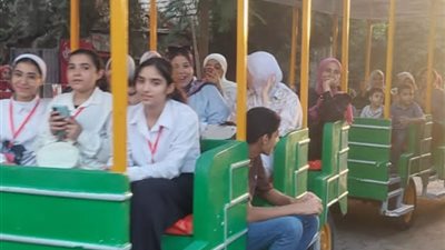 تنظيم رحلة ترفيهية مجانية للمزارات السياحية والمناطق الأثرية بالفيوم