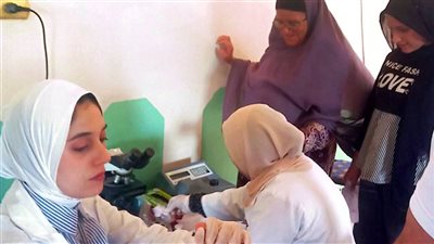 خدمات طبية وجلسات توعوية خلال قافلة شاملة بالدلنجات