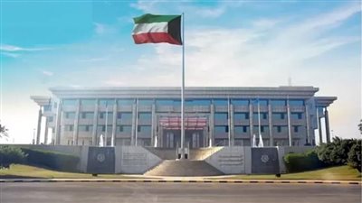 الكويت تحبط مخططا إرهابيا وتعلن اعتقال مقيم عربي ينتمي لجماعة محظورة