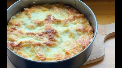 طريقة عمل مكرونة بالدجاج والخضار مع صوص البشاميل والجبن