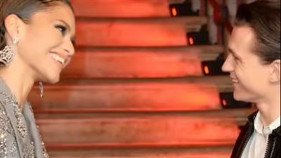 توم هولاند وزيندايا يتخذان خطوة جديدة في علاقتهما