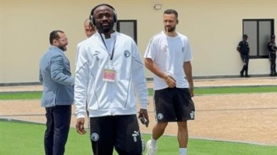 بيراميدز يصل ملعب مباراة الجيش الرواندي 