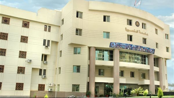 رئيس جامعة المنصورة: انضمام 11 عالمًا لعضوية اللجان الوطنية بأكاديمية البحث العلمي