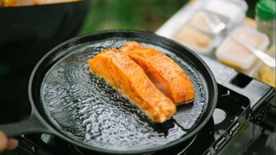 طريقة عمل فيليه السلمون المقلي| غني بالفوائد