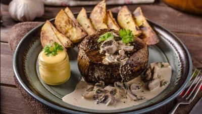 حضري ستيك الفيليه بالطريقة الفرنسية اللذيذة