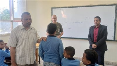  تعليم أبو تشت تكلف احد الموجهين بالعمل الميداني بالمدارس لرفع مستوى التلاميذ 