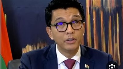 رويترز: رئيس مدغشقر يعين روفين زافيسامبو رئيسا جديدا للحكومة