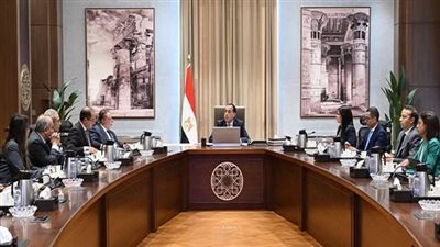 رئيس الوزراء يتابع جهود لجنة إدارة الدين العام الخارجي وتنظيم الاقتراض