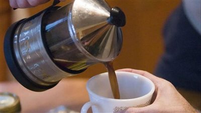 كوب القهوة اليومي.. فوائد لا تخلو من المخاطر