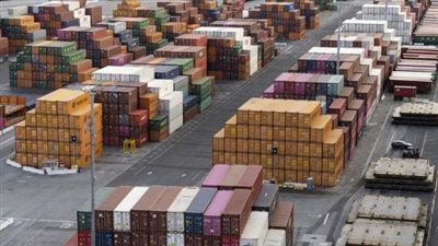 عجز الميزانية الأميركية يستقر عند 1.8 تريليون دولار رغم قفزة إيرادات الرسوم