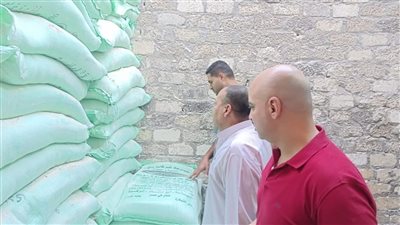 ضبط دقيق بلدي مُدعم قبل بيعه للمخابز السياحية بالحسينية