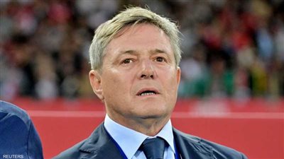 مدرب صربيا يقدم استقالته بعد هزيمة ألبانيا