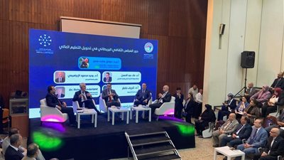 رئيس جامعة المنصورة يستعرض تجربة تدويل الجامعة خلال مؤتمر العراق للتعليم 