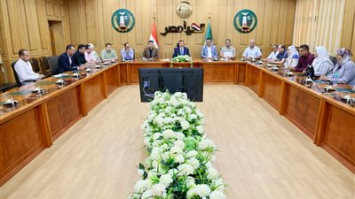 محافظ المنوفية يتابع التصالح وتقنين أراضي أملاك الدولة وآليات تطبيق قانون 