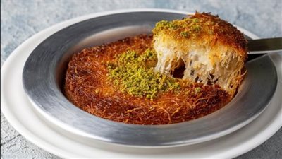 طريقة عمل الكنافة بالقشطة الشهية