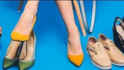 علميًا.. شكل الحذاء يؤثر على طريقة المشي والوقوف