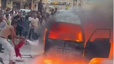 احتراق سيارة سوزكي أمام صاحبها في الإسكندرية 