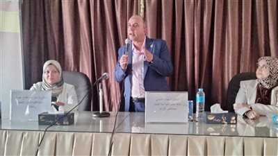 كلية البنات الإسلامية بأسيوط تنظم ندوة توعوية للطالبات 