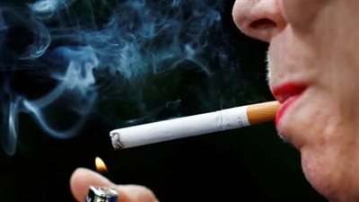 الإقلاع عن التدخين في منتصف العمر يقلل خطر إصابتك بالخرف