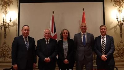 رئيس جامعة الإسكندرية يزور جامعات بريطانية لتعزيز التعاون الأكاديمي