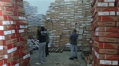 احباط طرح 12 طنا و 700 كيلو سبيط منتهى الصلاحية باسواق الاسكندرية 