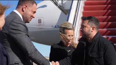 استقبال جاف لزيلينسكي في الولايات المتحدة الأمريكية 
