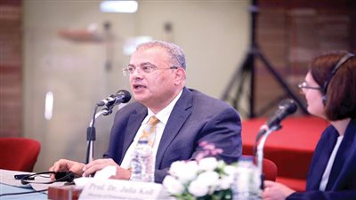 رﺋﻴﺲ اﻟﻄﺎﺋﻔﺔ الإنجيلية : ﻣﺼﺮ »رﻛﻴﺰة اﻻﺳﺘﻘﺮار« وﺻﻮت الحكمة