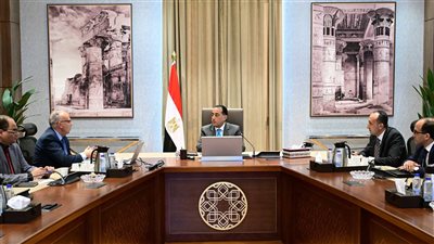 مدبولى يتابع إزالة تعديات نهر النيل ضمن المشروع القومي لضبط النيل