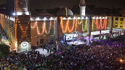 المصريون ومحبو آل بيت النبي يستعدون لاحتفالات الليلة الختامية لسيدنا الحسين