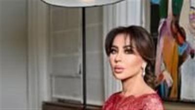 رابعة الزيات تطل بالدانتيل الفرنساوي (صور)