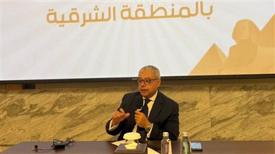 السفير المصري بالسعودية يلتقي بأبناء الجالية المصرية وأمير المنطقة الشرقية