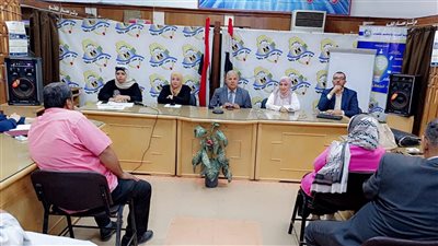 تنظيم ندوات الوعي الصحي بمدارس الفيوم  ومتابعة  الحالات الايجابية بالانيميا وفيروس C 