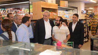 محافظ الغربية يوجّه بضرورةالالتزام بالأسعار الرسمية