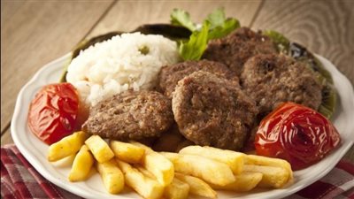 من المطبخ التركي.. حضري كفتة بالبقسماط في الفرن