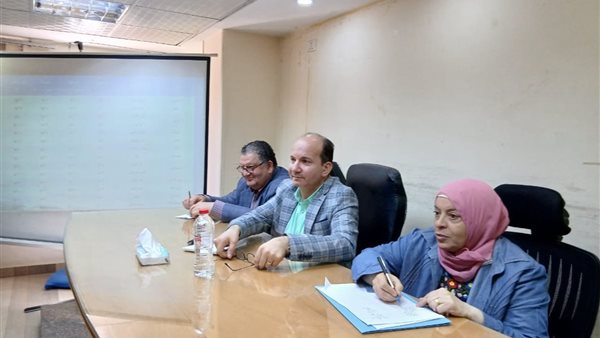 صحة الدقهلية تناقش خطة اعتماد 13 وحدة صحية