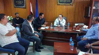 وكيل صحة البحيرة يترأس اجتماعًا تنفيذيًا بمستشفى كفر الدوار العام