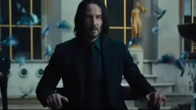 انتشار اسم كيانو ريفز على تيك توك بعد مواجهة مثيرة للجدل مع إحدى المعجبات