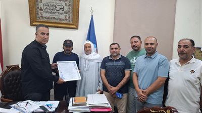 عامل نظافة بحوش عيسى يُعيد مصوغات ذهبية قيمتها نصف مليون جنيه ورئيس المدينة يكرّمه