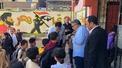 محافظ الدقهلية يتفقد مدرسة المستشار يونس الصباحي الابتدائية بكفر الجنينة 